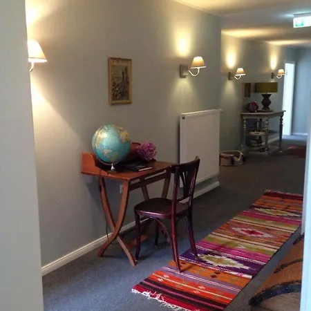 Faehrhaus Mitling Mark Мини-отель