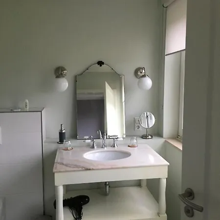 Faehrhaus Mitling Mark 3* Westoverledingen