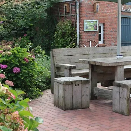 Faehrhaus Mitling Mark Мини-отель Westoverledingen