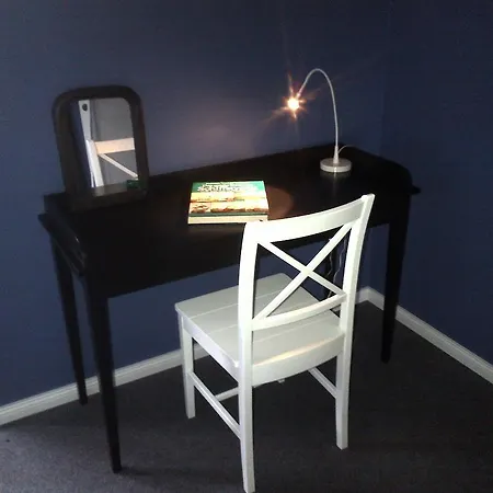 Faehrhaus Mitling Mark Мини-отель Westoverledingen