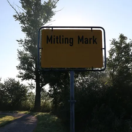 Faehrhaus Mitling Mark Westoverledingen